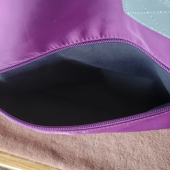 New lady's handbag. - Picture 12 of 12